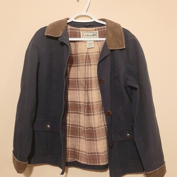 Women's L.L. Bean large jacket - Picture 3 of 4